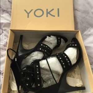 Black Kaze Sandal